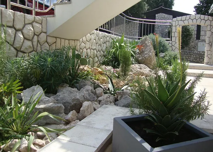 Apartman Ilona *